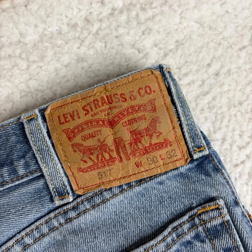 Levi 517 Mens Bootcut Jeans Light Wash Denim 30x32 western flare
